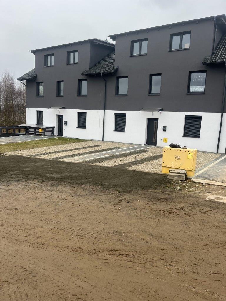 Parking, wysypanie kamieni - ROMBUD - Zdjęcie 9