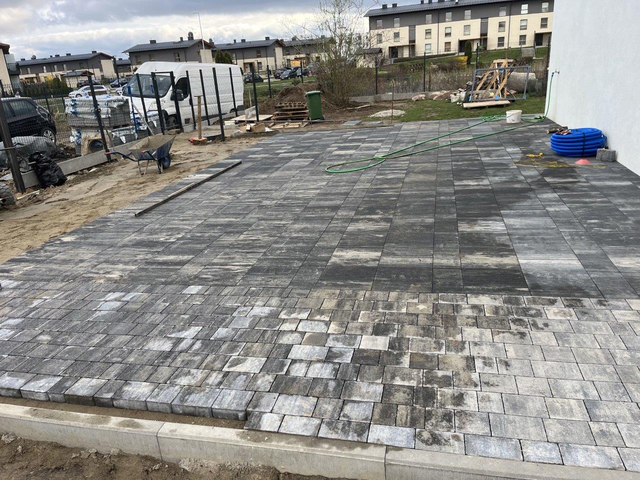 Brama panelowa, studnia Deszczowa - ROMBUD - Zdjęcie 9