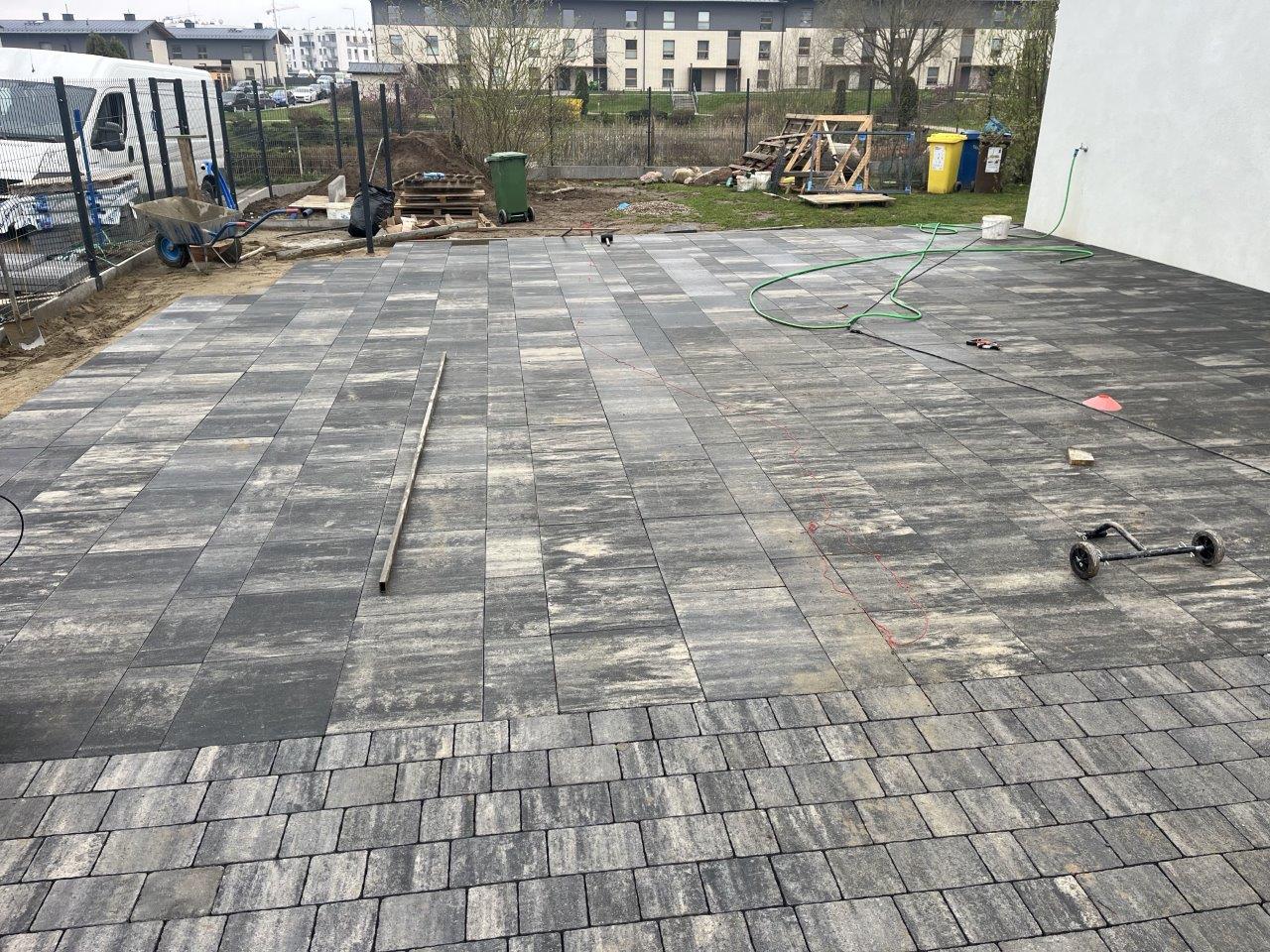 Brama panelowa, studnia Deszczowa - ROMBUD - Zdjęcie 11