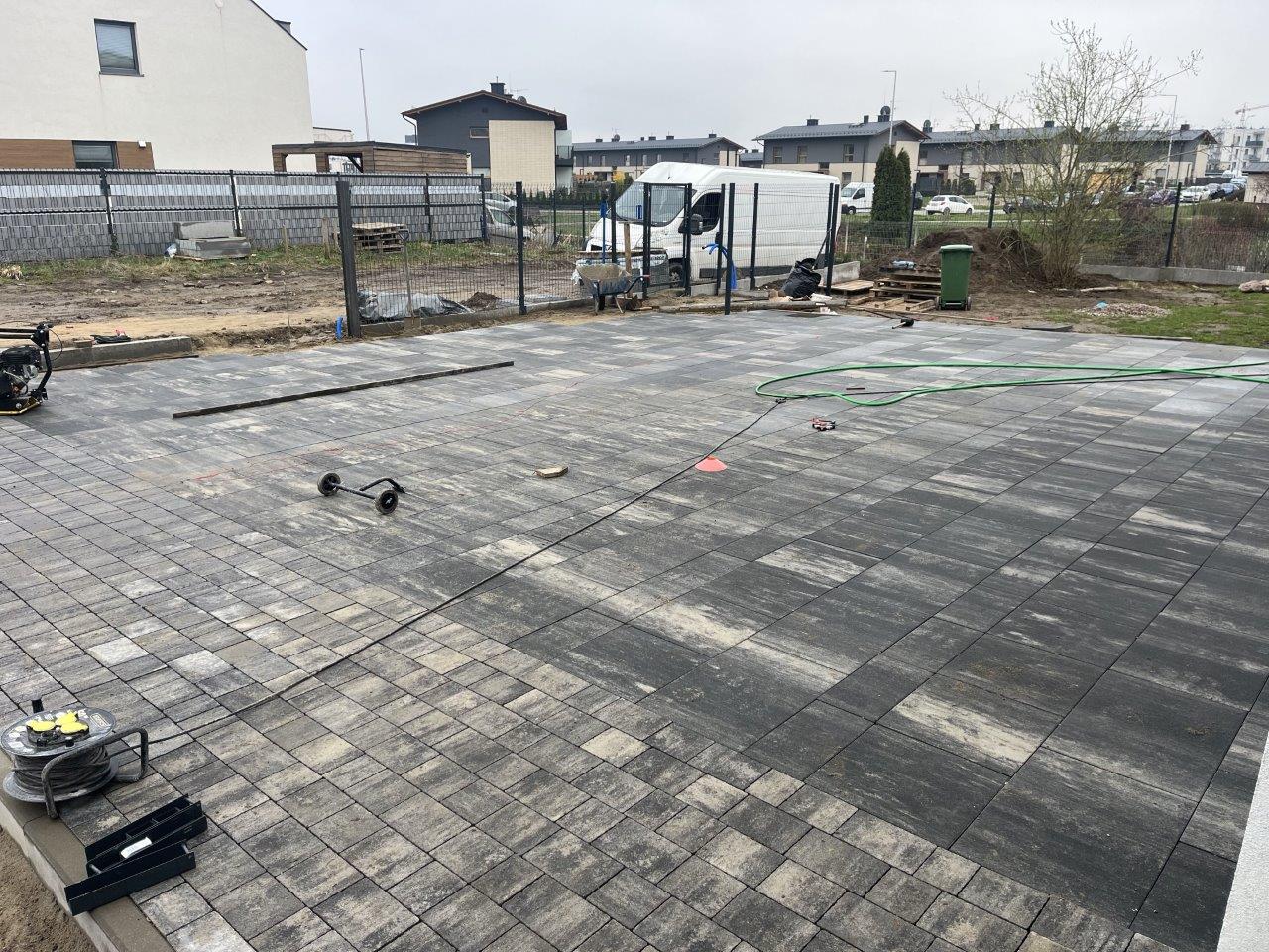 Brama panelowa, studnia Deszczowa - ROMBUD - Zdjęcie 13