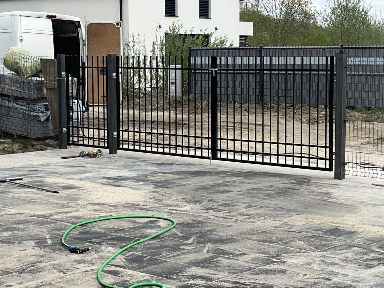 Brama panelowa, studnia Deszczowa - ROMBUD - Zdjęcie 22